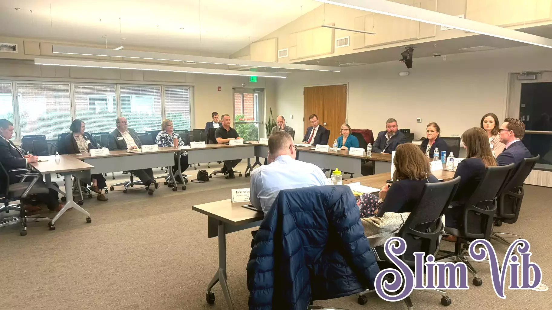 Miller-Meeks Leads Rural Health Transformation Program Roundtable in Washington County