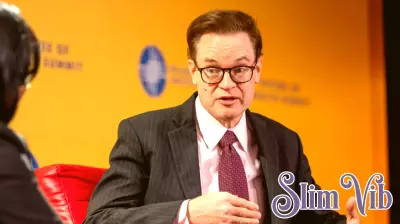 Major shakeup underway at HHS as White House braces for midterms